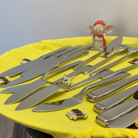 Oneida & SANT' ANDREA Knives - Quantum, Forte, Fulcrum & Eton Sets/4 - Picture 8 of 14